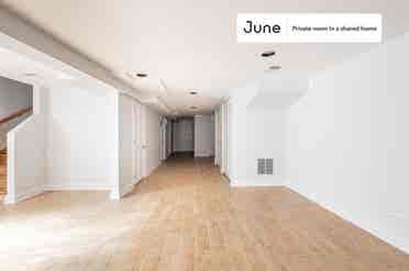 4 BR in Chicago