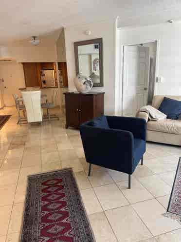 Brickell room for rent $