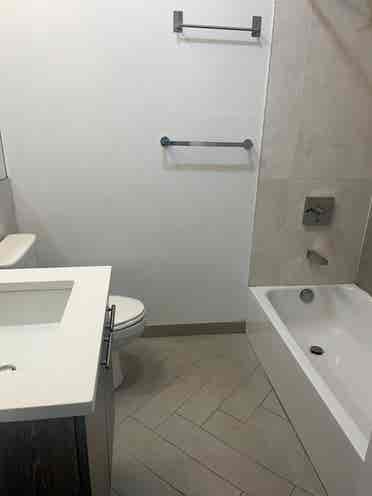 ✨Affordable Room in Midtown South✨