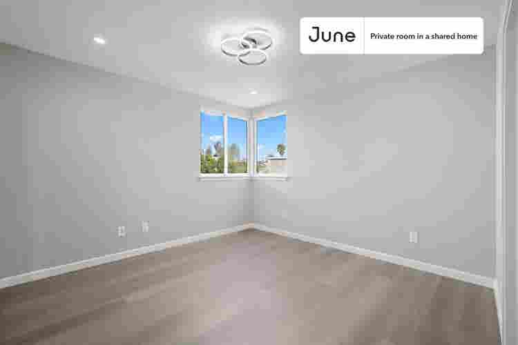 5 BR in Los Angeles