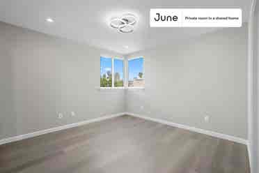 5 BR in Los Angeles