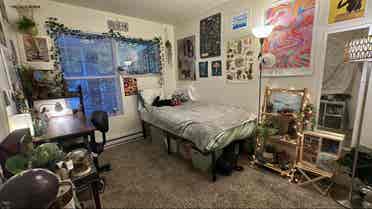Summer Sublet at the U Apartments