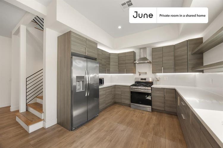 4 BR in Los Angeles