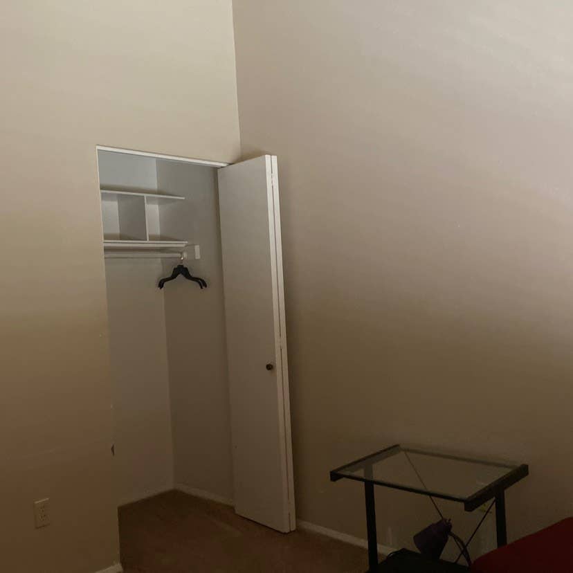 Room for rent, utilities included