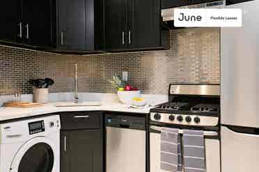 4 BR in New York City