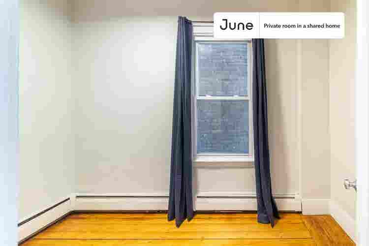4 BR in Boston