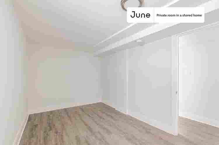 4 BR in Chicago