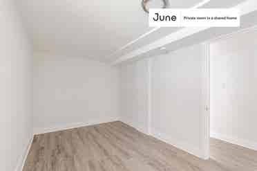 4 BR in Chicago
