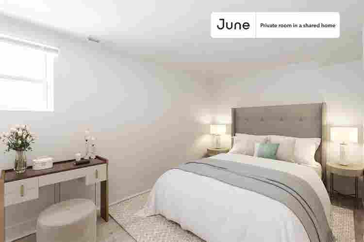 4 BR in Chicago