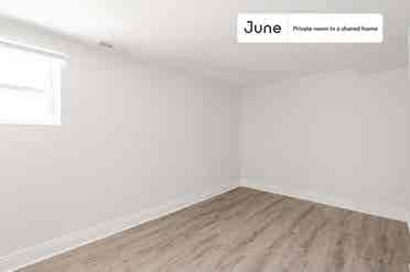4 BR in Chicago