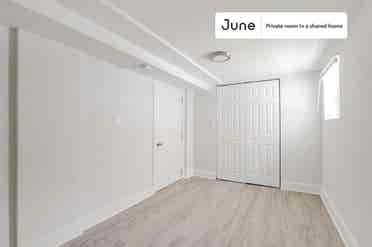 4 BR in Chicago