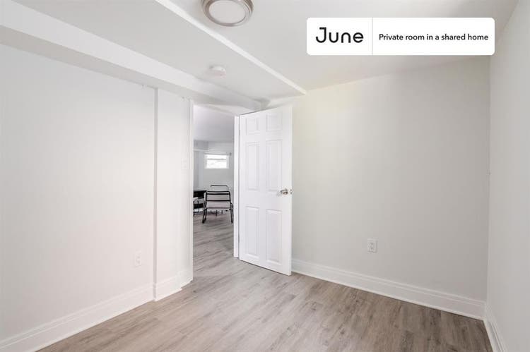 4 BR in Chicago