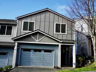 4 Bed townhome in Newcastle