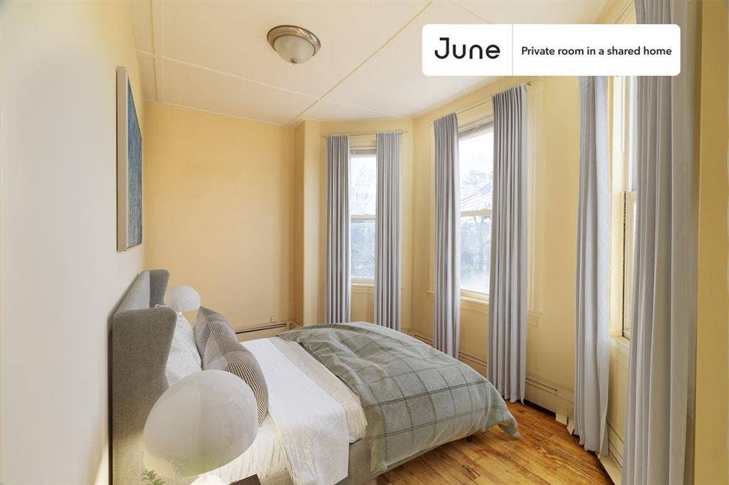 4 BR in Boston
