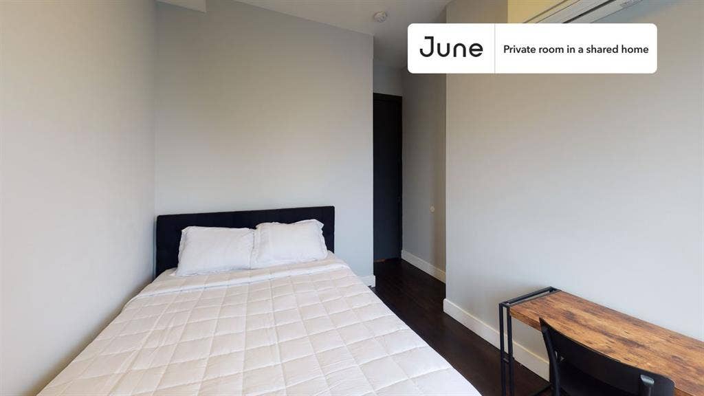 4 BR in New York City