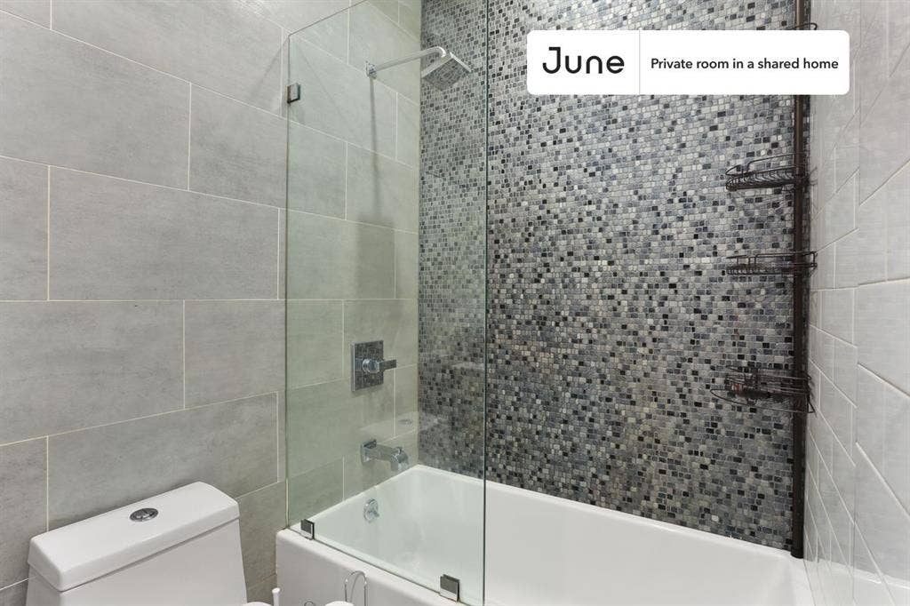 4 BR in New York City
