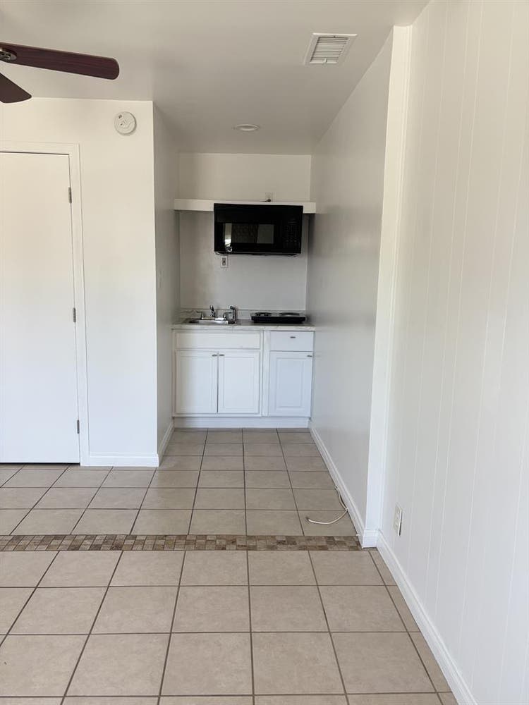 Studio for rent available now