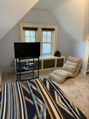 West Philadelphia Large Room