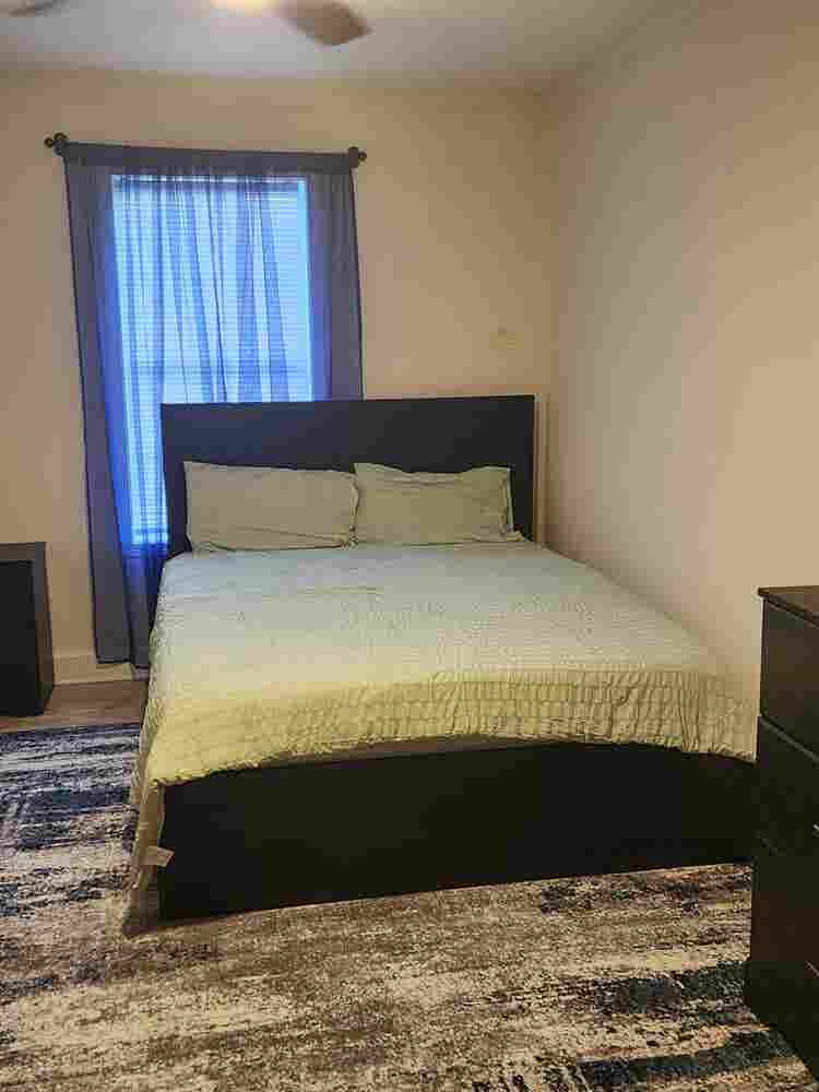 Fully Furnished 2-bedroom Apartment