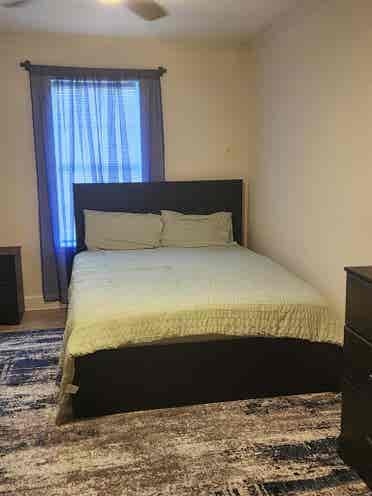 Fully Furnished 2-bedroom Apartment
