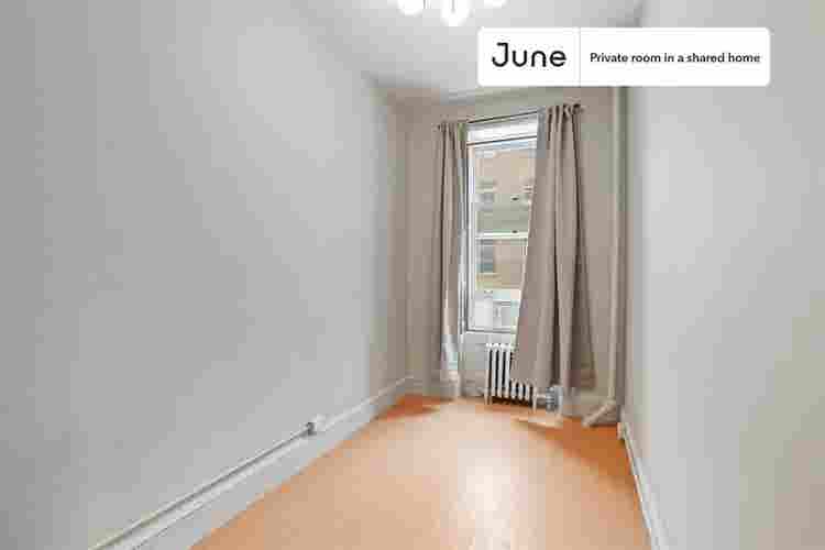 4 BR in New York City