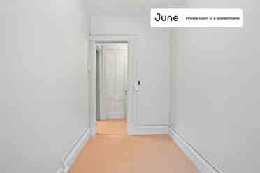 4 BR in New York City