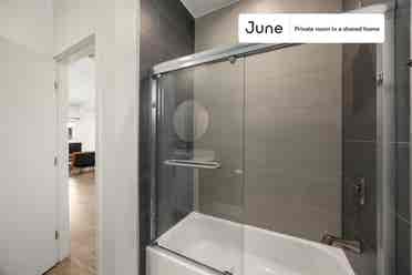 4 BR in Los Angeles