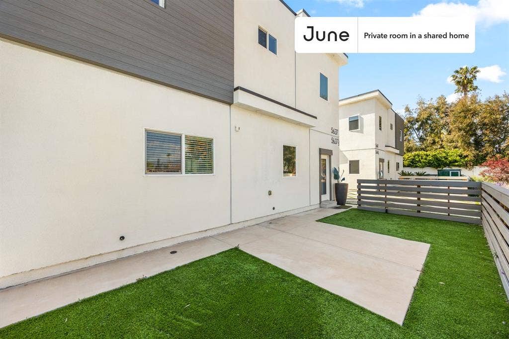4 BR in Los Angeles