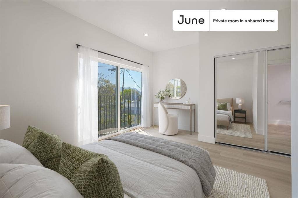5 BR in Los Angeles