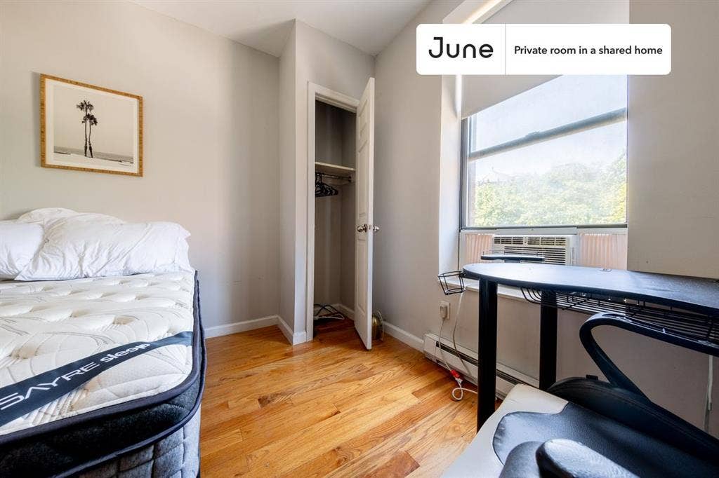 3 BR in New York City