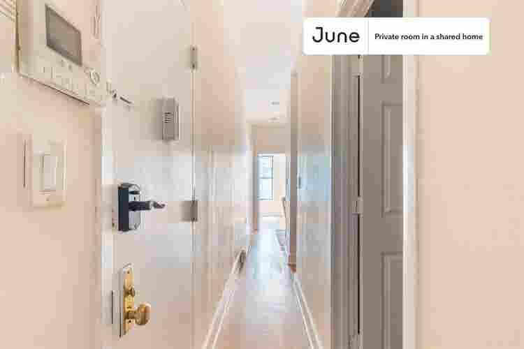 2 BR in New York City