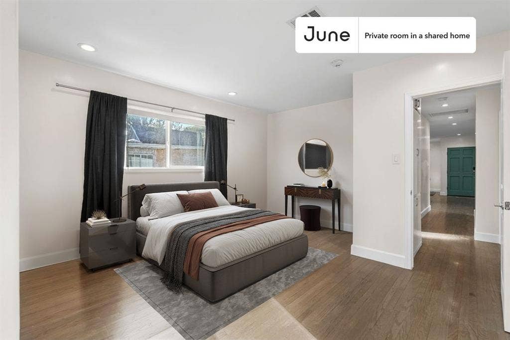 4 BR in Los Angeles