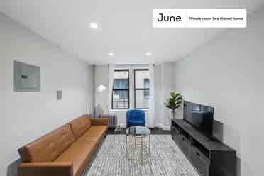 2 BR in New York City