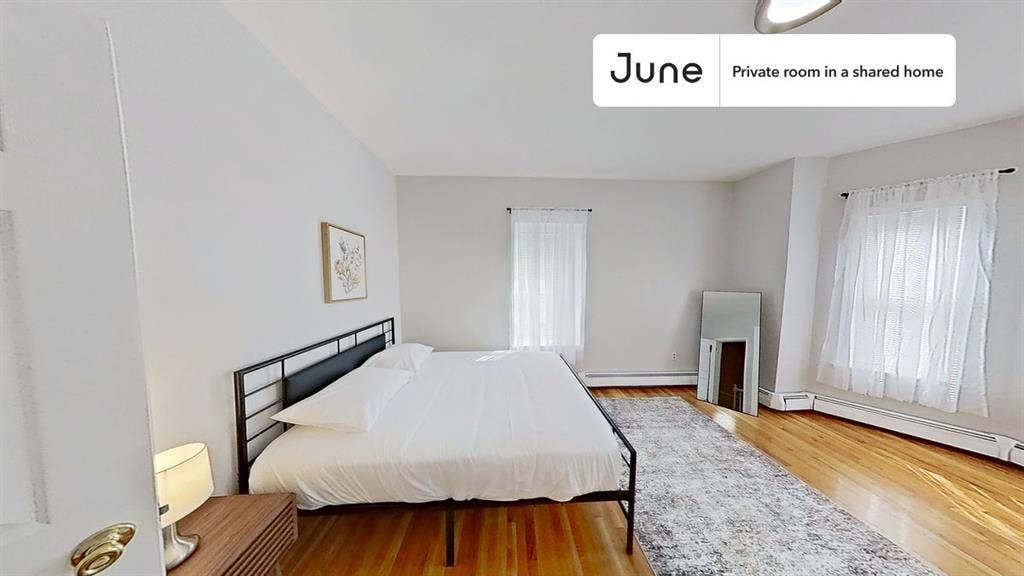 3 BR in Boston