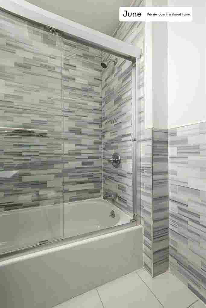 4 BR in New York City