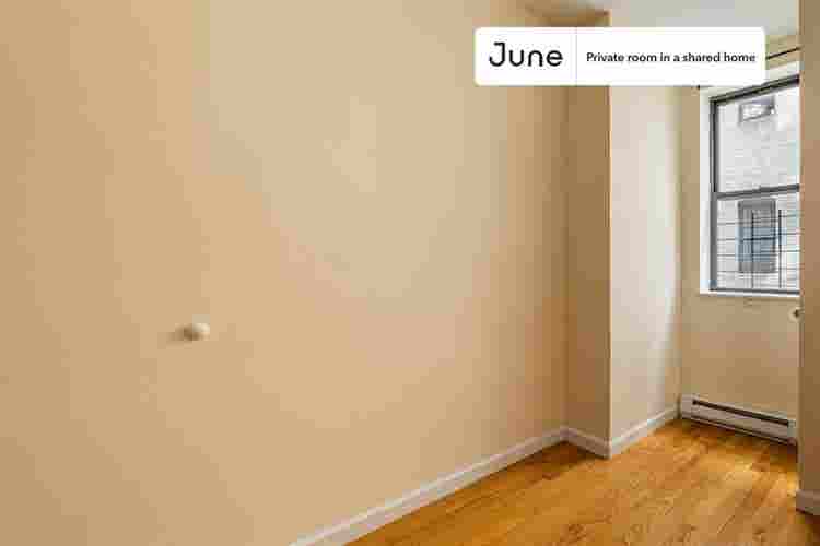 4 BR in New York City