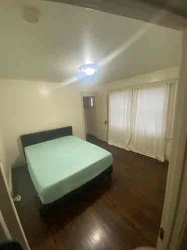Roommate wanted