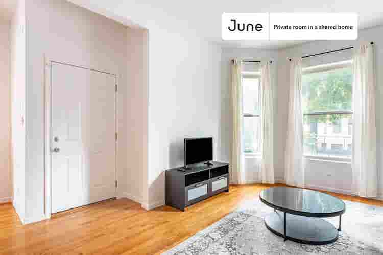 4 BR in Chicago