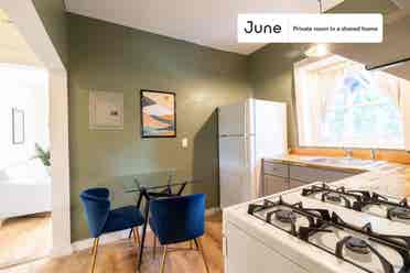 2 BR in Boston