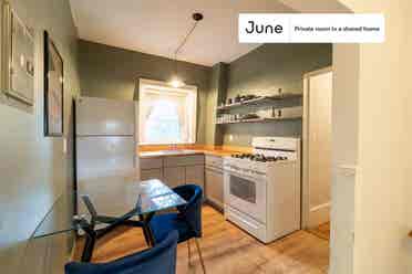 2 BR in Boston