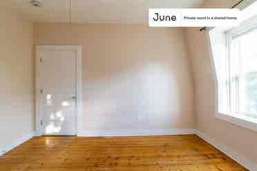 2 BR in Boston