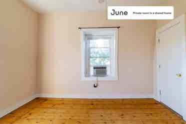 2 BR in Boston