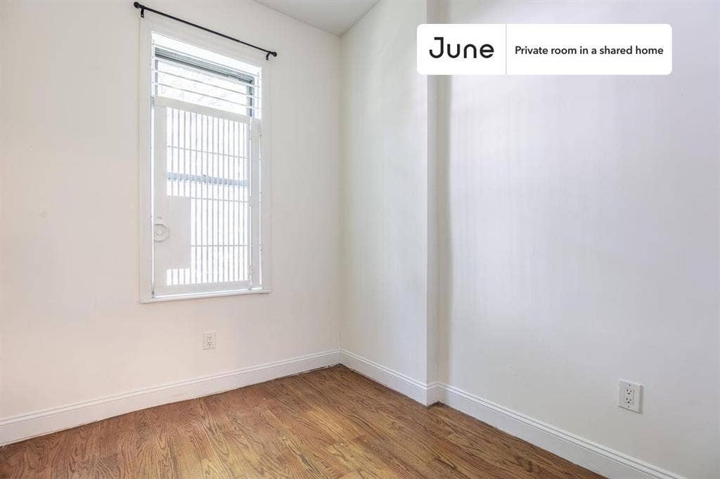 4 BR in New York City