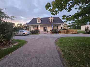Room in Prairieville