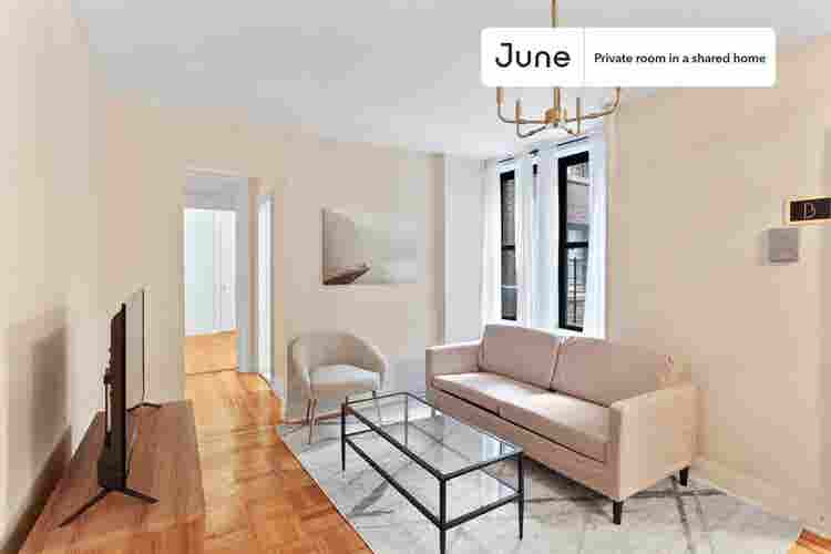 2 BR in New York City