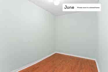 2 BR in New York City