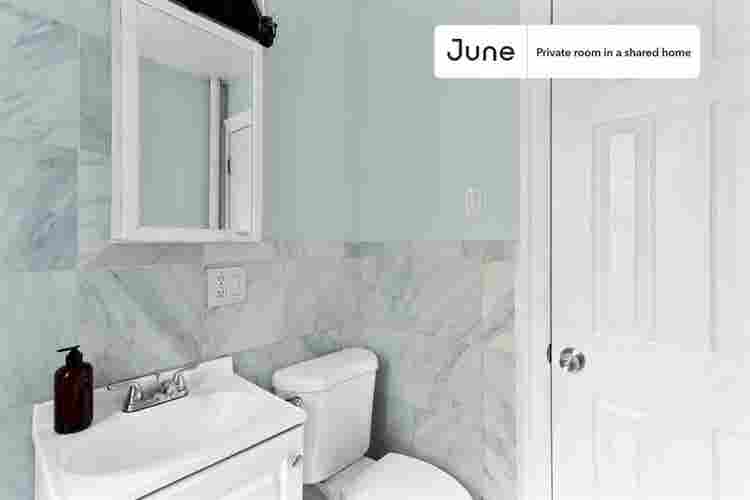 2 BR in New York City