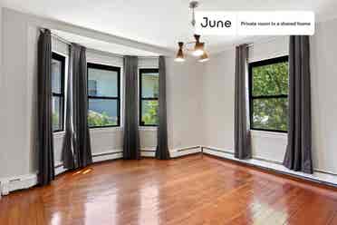 4 BR in Boston