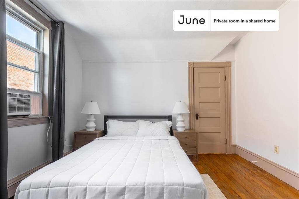 3 BR in Boston