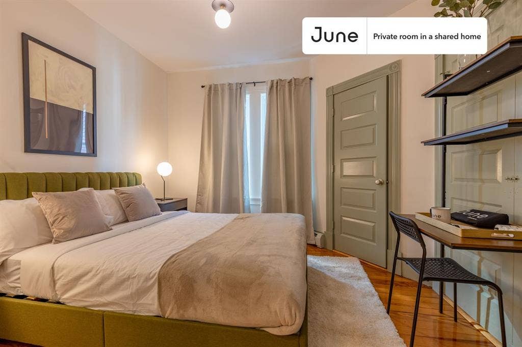 4 BR in Boston